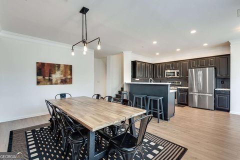 Townhouse in Alpharetta GA 11253 Musette Circle 15.jpg