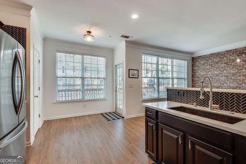Townhouse in Alpharetta GA 11253 Musette Circle 21.jpg