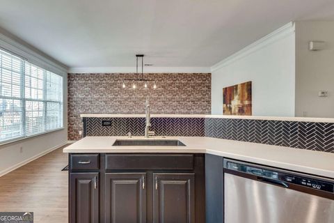Townhouse in Alpharetta GA 11253 Musette Circle 19.jpg
