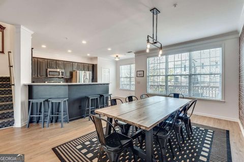 Townhouse in Alpharetta GA 11253 Musette Circle 14.jpg