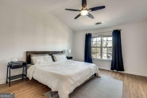 Townhouse in Alpharetta GA 11253 Musette Circle 30.jpg