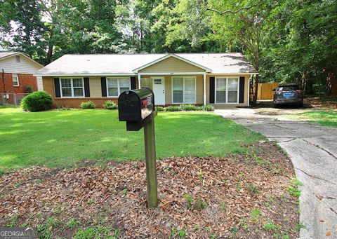 Single Family Residence in Columbus GA 5246 Cunningham Drive.jpg