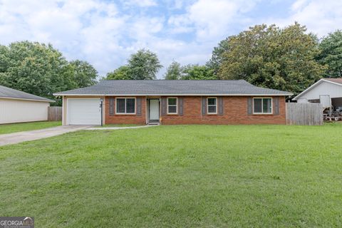 Single Family Residence in Centerville GA 1027 Carl Vinson Parkway.jpg