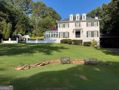 Single Family Residence in Suwanee GA 3282 Driftwood Court.jpg