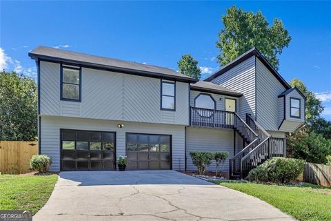 Single Family Residence in Snellville GA 3580 DRUM ROLL Lane.jpg