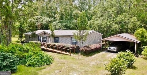 Single Family Residence in Midville GA 2007 Ga Highway 192.jpg