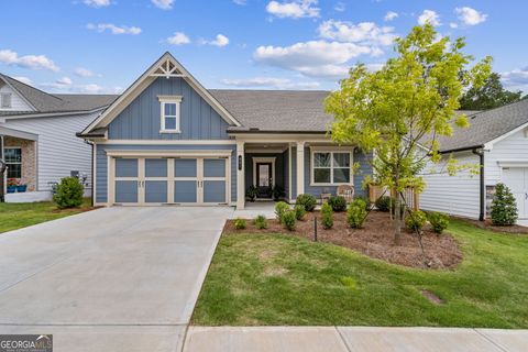 Single Family Residence in Canton GA 201 Hickory Bluffs Parkway.jpg