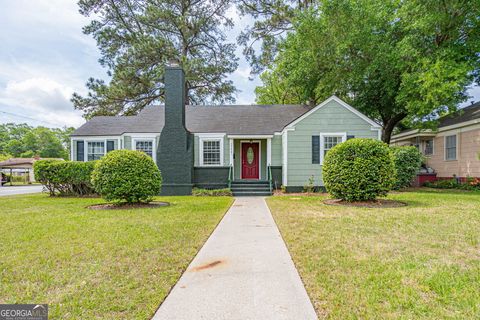 Single Family Residence in Savannah GA 2237 E 42nd Street.jpg