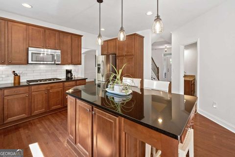 Single Family Residence in Canton GA 111 Millstone Way 7.jpg