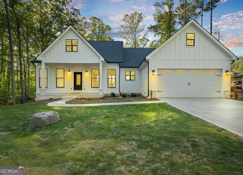 Single Family Residence in Sparta GA 3694 Lake Crest Drive.jpg