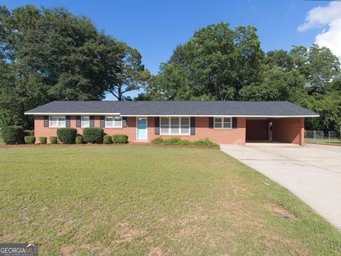 Single Family Residence in Hawkinsville GA 39 Hillbright St.jpg