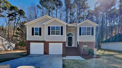 Single Family Residence in Austell GA 7021 Hillcrest Chase Lane.jpg