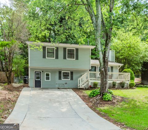 Single Family Residence in Norcross GA 5772 Western Hills Drive.jpg
