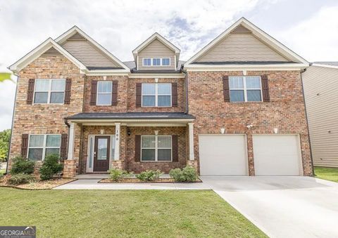 Single Family Residence in Bonaire GA 100 Cedar Leaf Trail.jpg