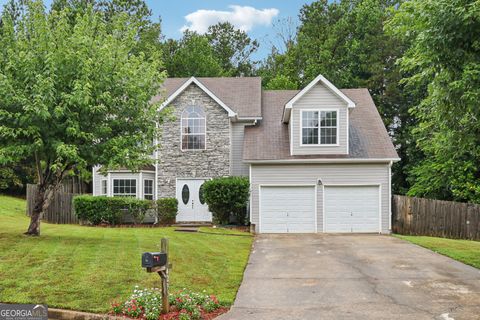 Single Family Residence in Douglasville GA 4295 Caroline Court.jpg