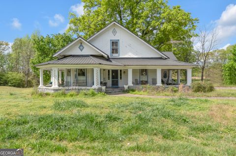 Single Family Residence in Tignall GA 525 S Hulin Avenue.jpg