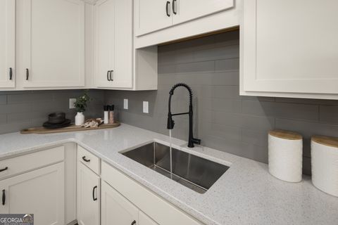 Townhouse in Villa Rica GA 208 Bastian Drive #108 6.jpg