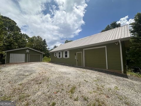 Single Family Residence in Tiger GA 852 Crunkleton Lane.jpg