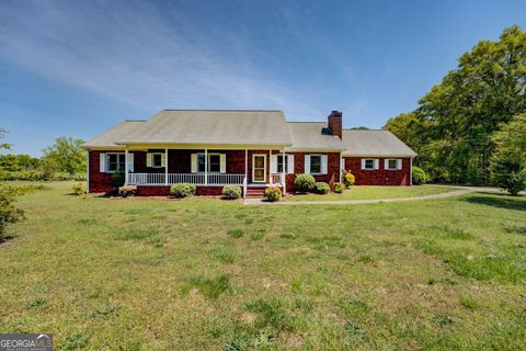 Single Family Residence in Jackson GA 1399 Jackson Lake Road.jpg