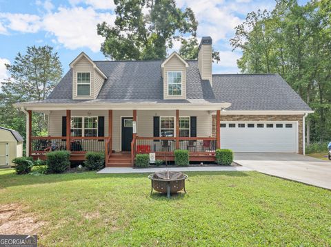 Single Family Residence in Cleveland GA 53 Jackson Circle.jpg