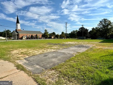  in Centerville GA 526 N Houston Lake Boulevard.jpg