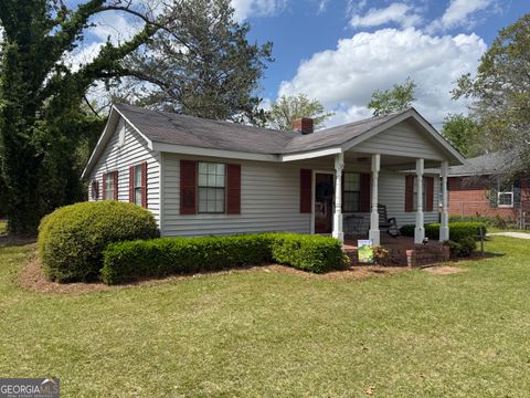 Single Family Residence in Millen GA 647 S Masonic Street.jpg