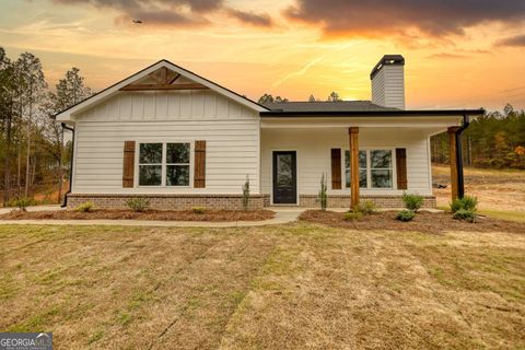 Single Family Residence in Monticello GA 733 Millen Road.jpg