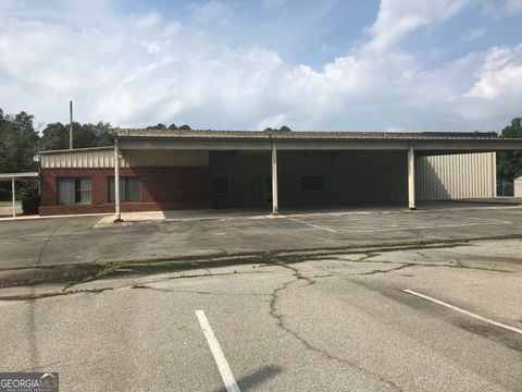 Mixed Use in Eastman GA 1141 Cochran Highway.jpg