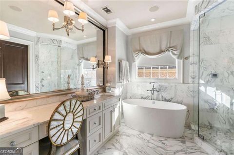 Single Family Residence in Alpharetta GA 1125 Lake Shore Overlook 36.jpg
