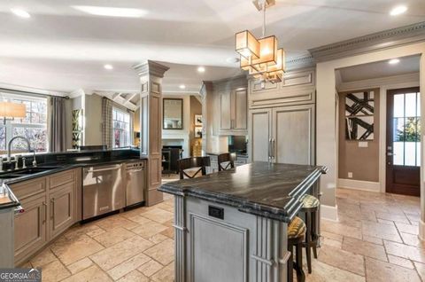 Single Family Residence in Alpharetta GA 1125 Lake Shore Overlook 17.jpg