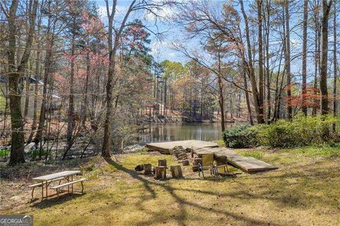 Single Family Residence in Roswell GA 10845 Shallowford Road 18.jpg