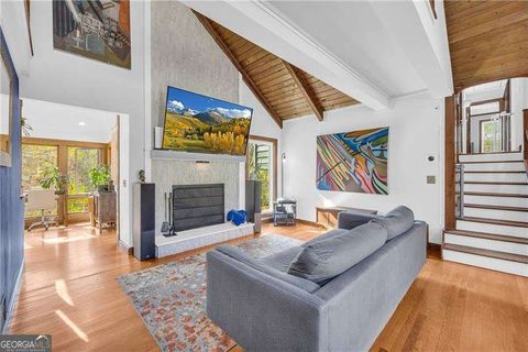 Single Family Residence in Roswell GA 10845 Shallowford Road 42.jpg