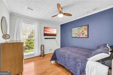 Single Family Residence in Roswell GA 10845 Shallowford Road 62.jpg