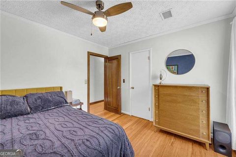Single Family Residence in Roswell GA 10845 Shallowford Road 63.jpg