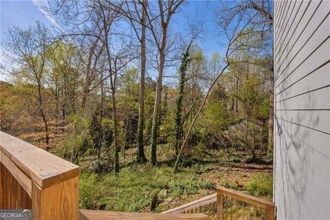 Single Family Residence in Roswell GA 10845 Shallowford Road 13.jpg