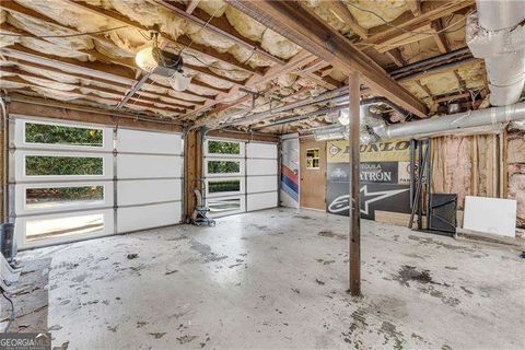 Single Family Residence in Roswell GA 10845 Shallowford Road 92.jpg
