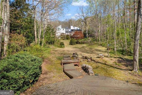 Single Family Residence in Roswell GA 10845 Shallowford Road 23.jpg