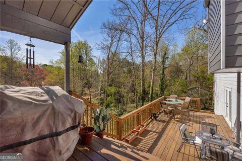 Single Family Residence in Roswell GA 10845 Shallowford Road 11.jpg