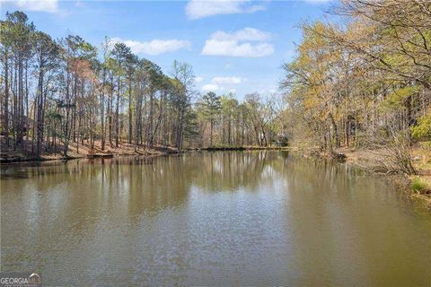 Single Family Residence in Roswell GA 10845 Shallowford Road 20.jpg