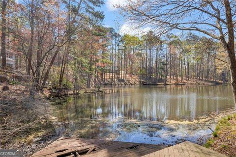 Single Family Residence in Roswell GA 10845 Shallowford Road 21.jpg