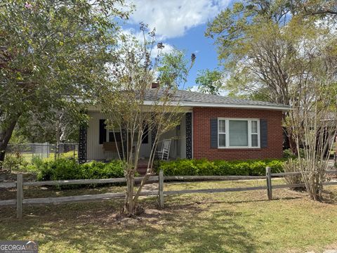 Single Family Residence in Millen GA 641 S Masonic Street.jpg