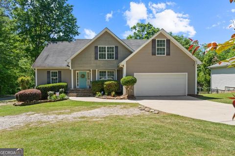 Single Family Residence in Eatonton GA 193 Southshore Road.jpg