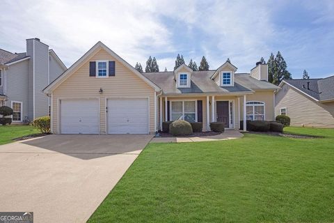Single Family Residence in Atlanta GA 5016 Larkspur Lane.jpg