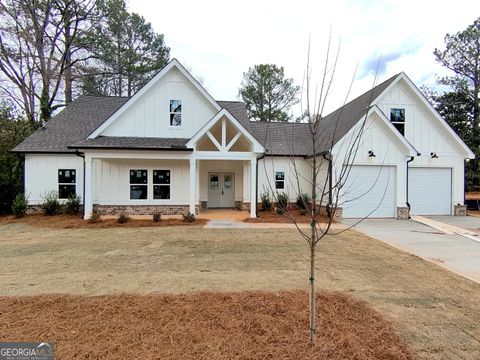Single Family Residence in Covington GA 6149 Pinewood Drive.jpg