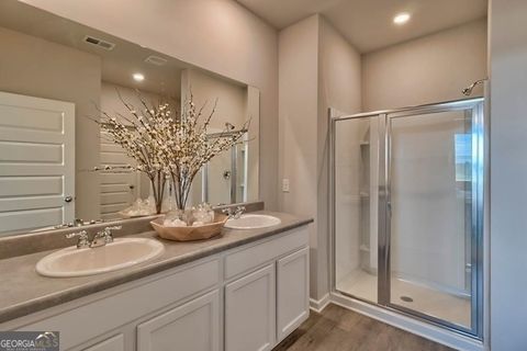 Single Family Residence in Bonaire GA 115 Ike Court 17.jpg