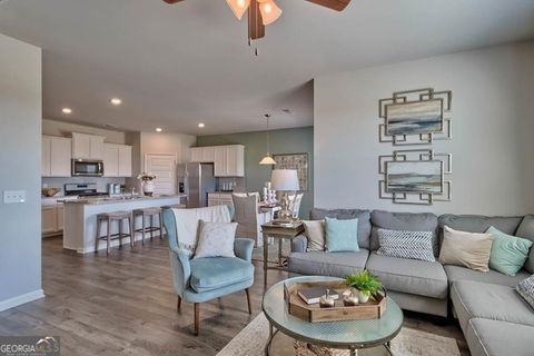 Single Family Residence in Bonaire GA 115 Ike Court 28.jpg