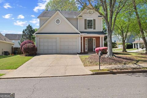 Single Family Residence in Roswell GA 4070 Amber Leaf Drive.jpg