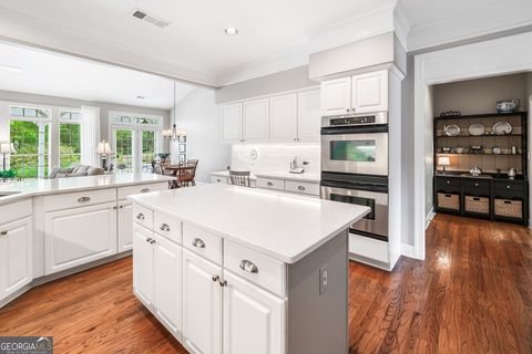 Single Family Residence in Cumming GA 1435 Harburn Court 8.jpg