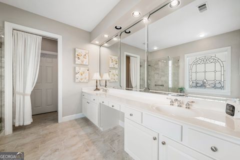 Single Family Residence in Cumming GA 1435 Harburn Court 20.jpg