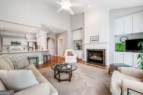Single Family Residence in Cumming GA 1435 Harburn Court 11.jpg